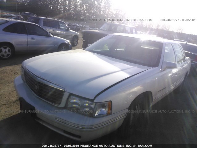 1G6KF5492XU790761 - 1999 CADILLAC DEVILLE CONCOURS WHITE photo 2