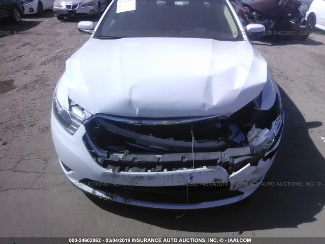 1FAHP2E89GG112120 - 2016 FORD TAURUS SEL WHITE photo 6