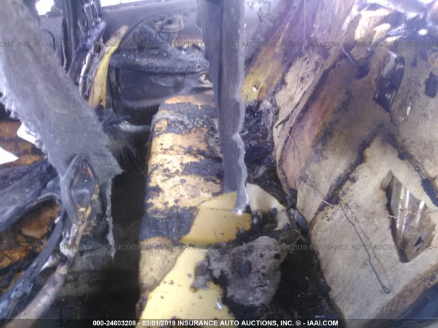 JT2BG22K4W0233122 - 1998 TOYOTA CAMRY CE/LE/XLE 灰色 照片 8