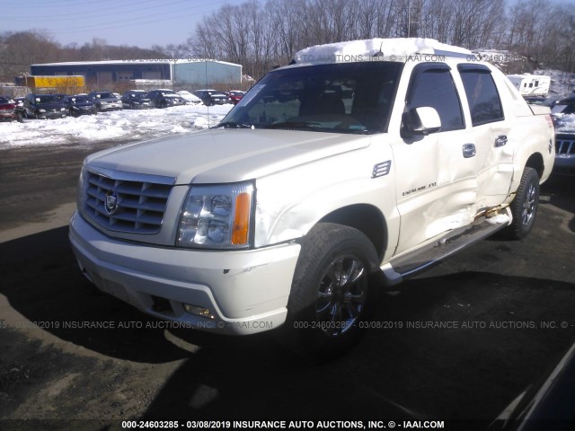 3GYEK63N63G302025 - 2003 CADILLAC ESCALADE EXT WHITE photo 2