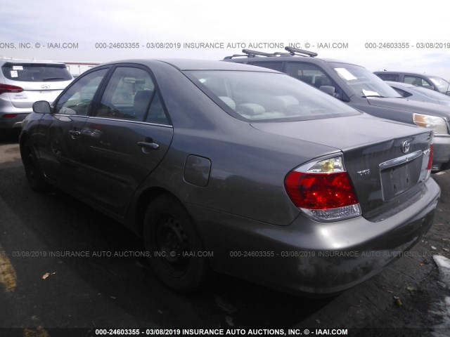 4T1BE32K76U655151 - 2006 TOYOTA CAMRY LE/XLE/SE GRAY photo 3