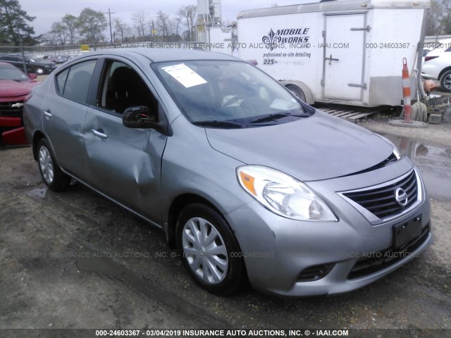 3N1CN7AP9CL893010 - 2012 NISSAN VERSA S/SV/SL SILVER photo 1