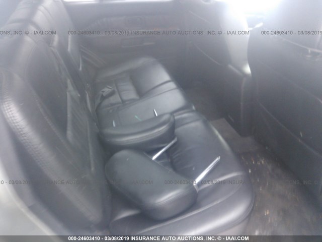 JNRDR09Y91W218825 - 2001 INFINITI QX4 SILVER photo 8