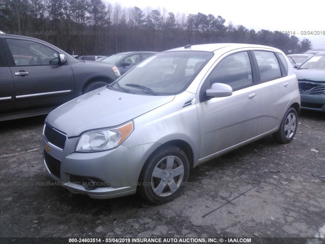 KL1TD6DE5BB185252 - 2011 CHEVROLET AVEO LS/LT Արծաթագույն լուսանկար 2