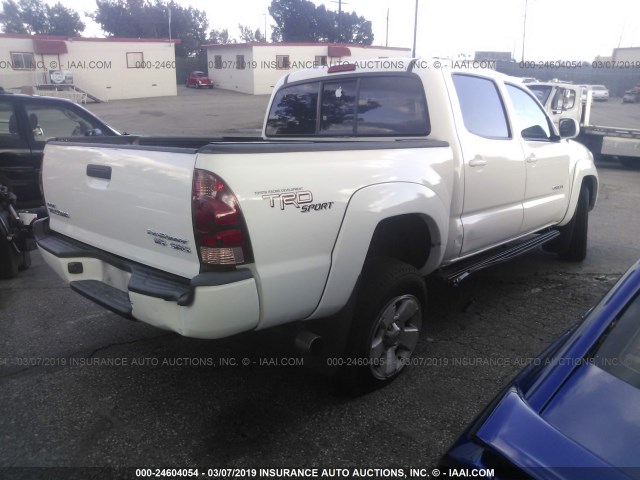 5TEJU62N85Z137683 - 2005 TOYOTA TACOMA DOUBLE CAB PRERUNNER WHITE photo 4