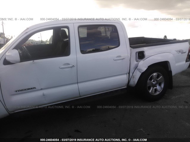 5TEJU62N85Z137683 - 2005 TOYOTA TACOMA DOUBLE CAB PRERUNNER WHITE photo 6