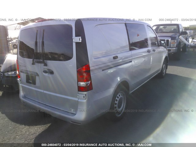 WD3PG2EA4H3226201 - 2017 MERCEDES-BENZ METRIS SILVER photo 4