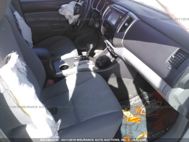 5TFTX4CN7FX067671 - 2015 TOYOTA TACOMA ACCESS CAB თეთრი ფოტო 5