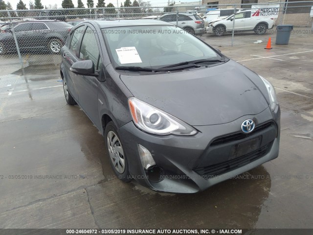 JTDKDTB3XF1580799 - 2015 TOYOTA PRIUS C GREEN photo 1