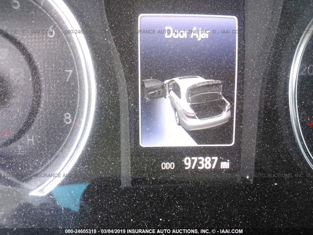 4T1BF1FK7FU489063 - 2015 TOYOTA CAMRY LE/XLE/SE/XSE ვერცხლისფერი ფოტო 7