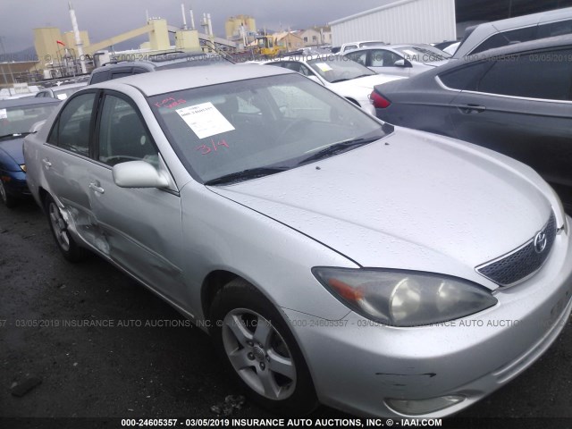 4T1BE32K63U681218 - 2003 TOYOTA CAMRY LE/XLE/SE SILVER photo 1