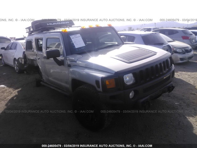 5GTDN136868132757 - 2006 HUMMER H3 金色 照片 1