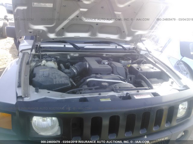 5GTDN136868132757 - 2006 HUMMER H3 金色 照片 10