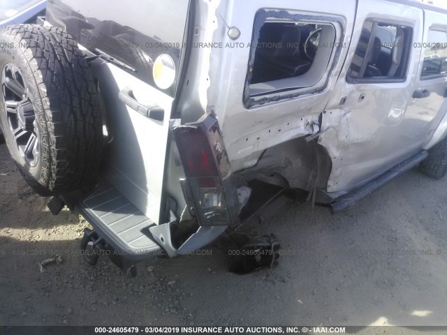 5GTDN136868132757 - 2006 HUMMER H3 金色 照片 6