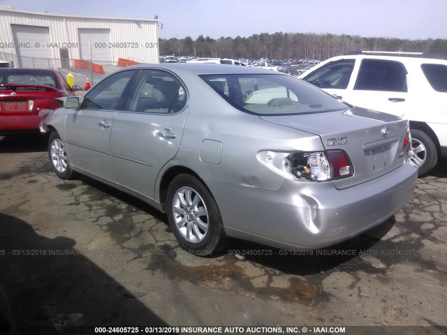 JTHBF30G335041394 - 2003 LEXUS ES 300 SILVER photo 3