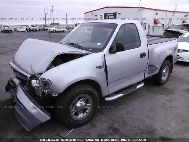 2FTRF07204CA13097 - 2004 FORD F-150 HERITAGE CLASSIC SILVER photo 2
