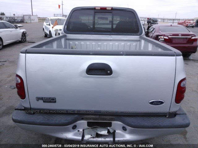 2FTRF07204CA13097 - 2004 FORD F-150 HERITAGE CLASSIC SILVER photo 8