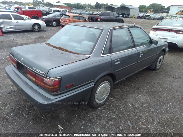 4T1VV21E0MU061114 - 1991 TOYOTA CAMRY DLX 灰色 照片 4