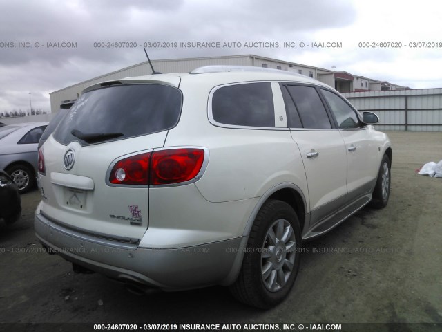 5GAKRCED2BJ117797 - 2011 BUICK ENCLAVE CXL WHITE photo 4