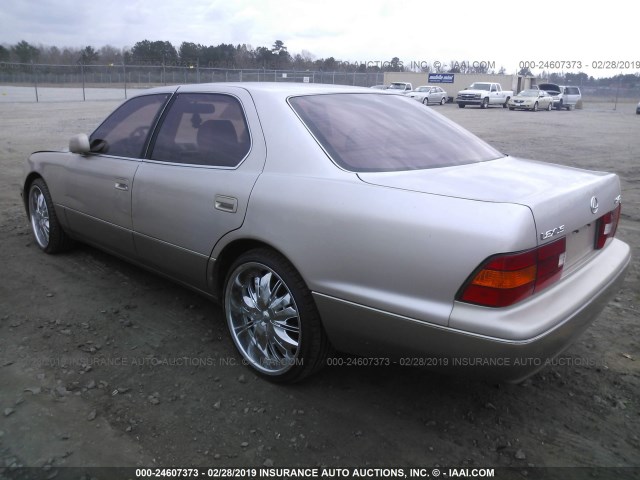 JT8BH28F6W0115411 - 1998 LEXUS LS TAN photo 3