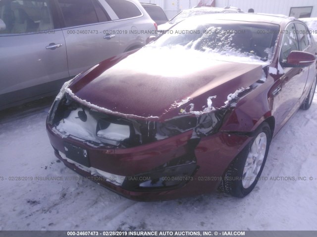 KNAGN4A64B5109784 - 2011 KIA OPTIMA EX/SX RED photo 6