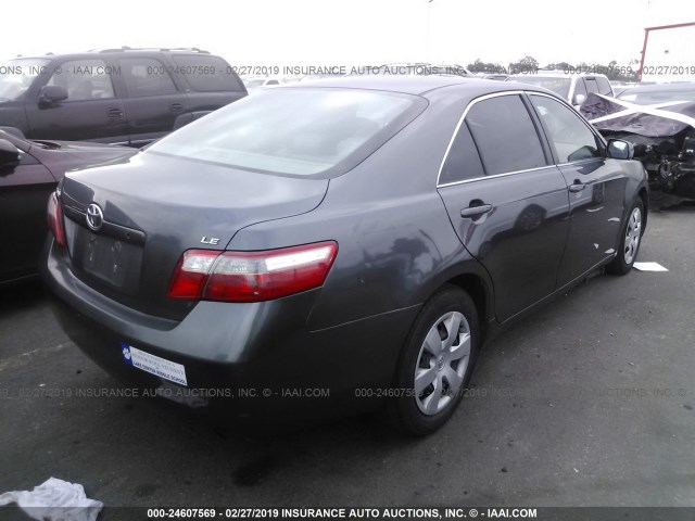 4T1BE46K87U065414 - 2007 TOYOTA CAMRY NEW GENERAT CE/LE/XLE/SE GRAY photo 4