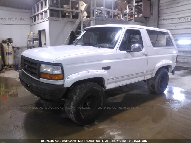 1FMEU15H2TLA52582 - 1996 FORD BRONCO U100 WHITE photo 2