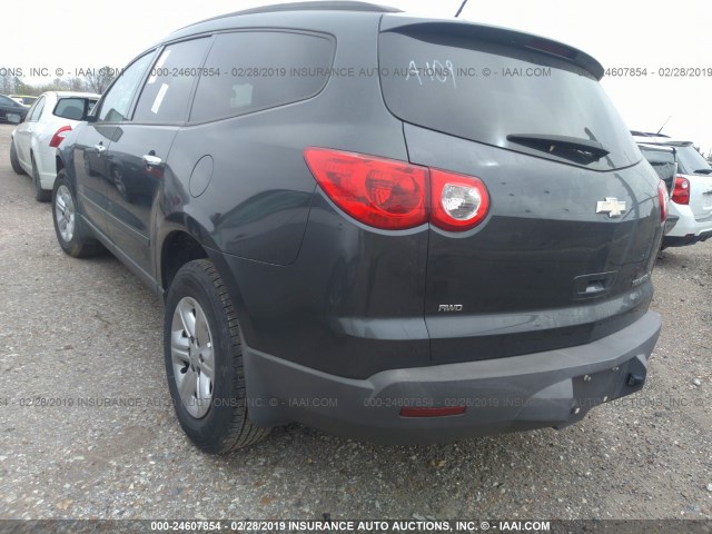 1GNKVFEDXCJ279312 - 2012 CHEVROLET TRAVERSE LS GRAY photo 3