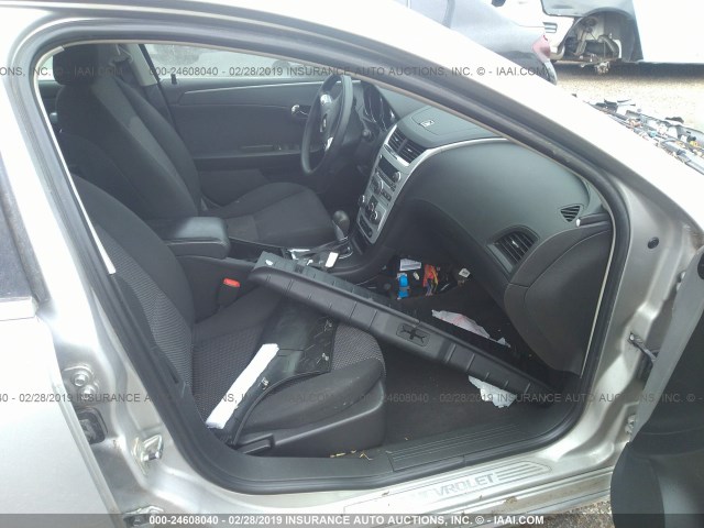 1G1ZH57B78F230706 - 2008 CHEVROLET MALIBU 1LT SILVER photo 5