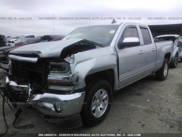 1GCVKREH5HZ315046 - 2017 CHEVROLET SILVERADO K1500 LT SILVER photo 2