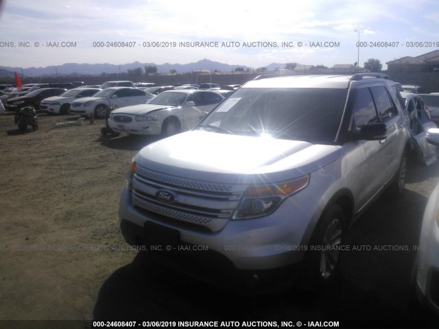 1FMHK7D82CGA60634 - 2012 FORD EXPLORER XLT SILVER photo 2