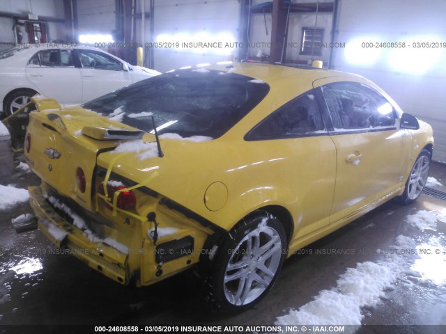 1G1AP14P667689807 - 2006 CHEVROLET COBALT SS SUPERCHARGED YELLOW photo 4