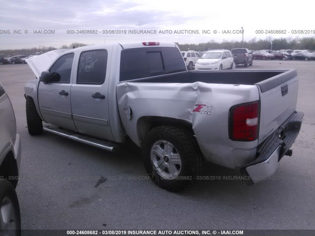 3GCPKSE7XDG346326 - 2013 CHEVROLET SILVERADO K1500 LT SILVER photo 3