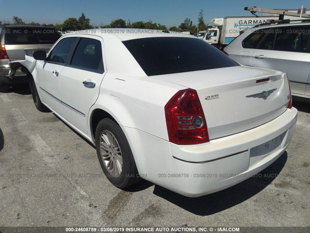 2C3CA5CVXAH328056 - 2010 CHRYSLER 300 TOURING WHITE photo 3