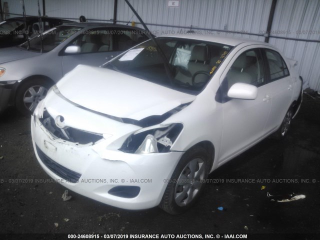 JTDBT923971110948 - 2007 TOYOTA YARIS WHITE photo 2