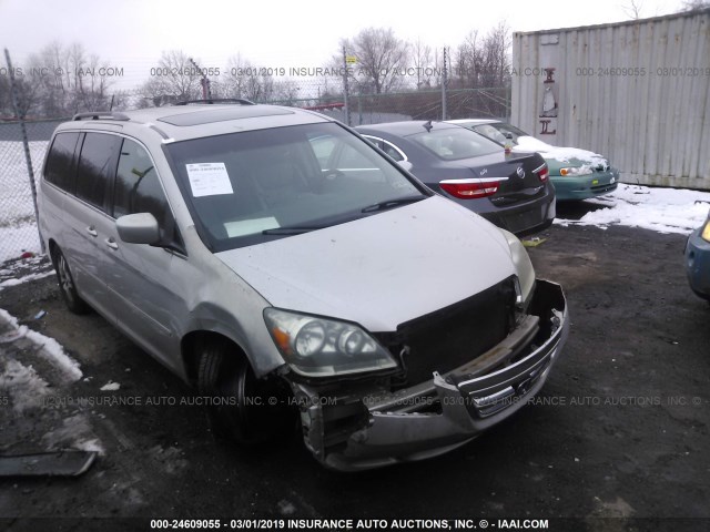 5FNRL38776B003425 - 2006 HONDA ODYSSEY EXL SILVER photo 1