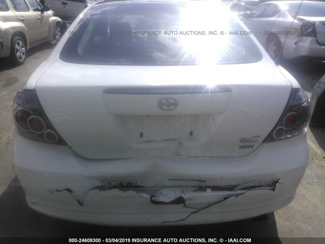JTKDE167580224012 - 2008 TOYOTA SCION TC WHITE photo 6
