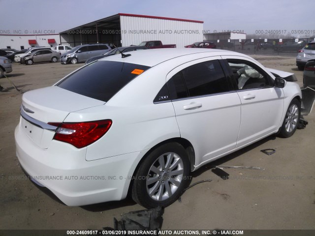 1C3BC1FG3BN503364 - 2011 CHRYSLER 200 TOURING WHITE photo 4