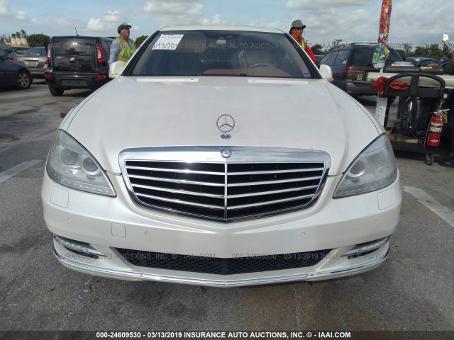 WDDNG9FBXAA310608 - 2010 MERCEDES-BENZ S 400 WHITE photo 6