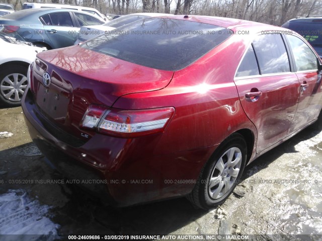 4T1BF3EK7BU173797 - 2011 TOYOTA CAMRY SE/LE/XLE 红色 照片 4