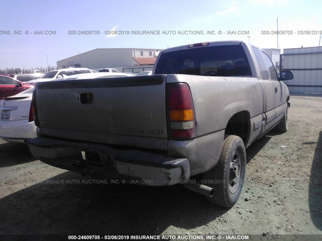 2GCEC19W3Y1262881 - 2000 CHEVROLET SILVERADO C1500 GRAY photo 4