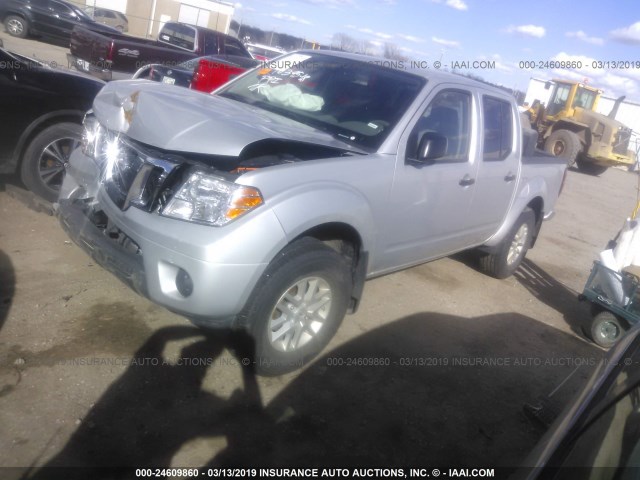 1N6AD0EV1KN702019 - 2019 NISSAN FRONTIER SILVER photo 2