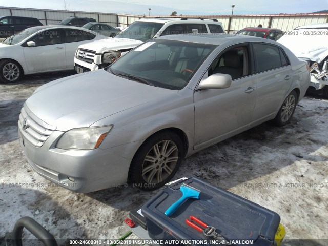 4T1BK36BX6U073791 - 2006 TOYOTA AVALON XL/XLS/TOURING/LIMITED SILVER photo 2