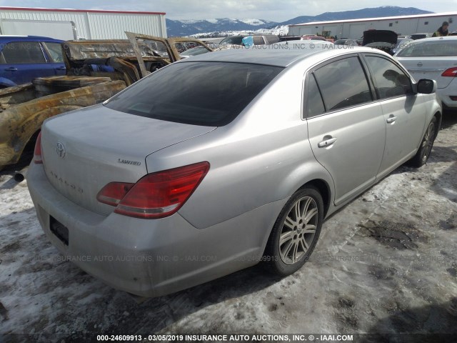 4T1BK36BX6U073791 - 2006 TOYOTA AVALON XL/XLS/TOURING/LIMITED SILVER photo 4