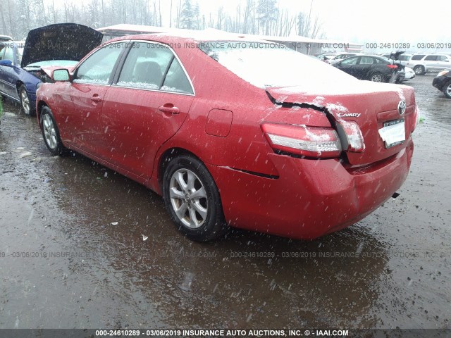 4T1BF3EK0BU171423 - 2011 TOYOTA CAMRY SE/LE/XLE 红色 照片 3
