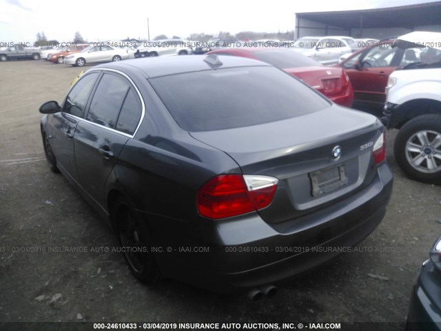 WBAVB33566KR79817 - 2006 BMW 330 I GRAY photo 3