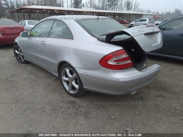 WDBTJ65J34F080197 - 2004 MERCEDES-BENZ CLK 320C SILVER photo 3