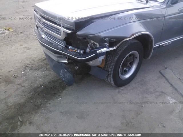 1GCCS19Z8N0105472 - 1992 CHEVROLET S TRUCK S10 GRAY photo 6