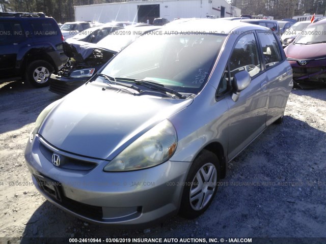 JHMGD37448S010154 - 2008 HONDA FIT SILVER photo 2