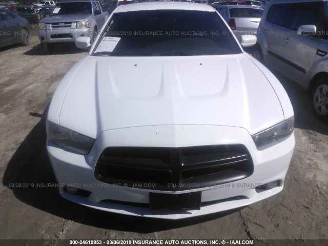 2C3CDXAT9DH555067 - 2013 DODGE CHARGER POLICE WHITE photo 6